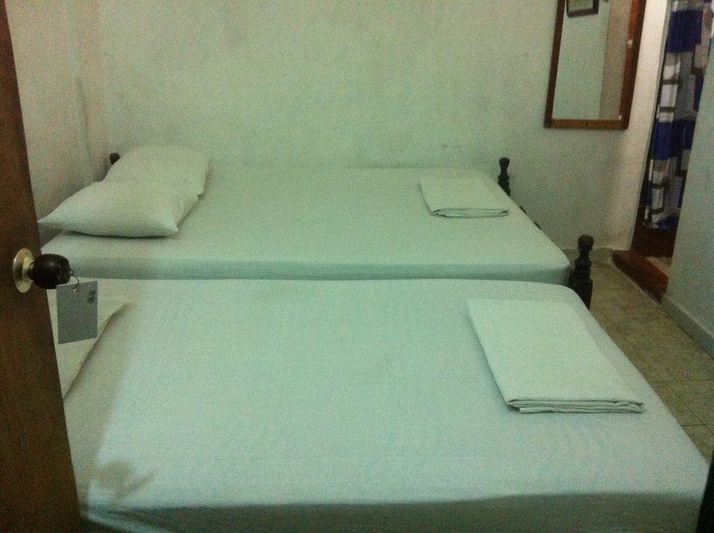 Hostal La Muralla Cartagena  Zimmer foto